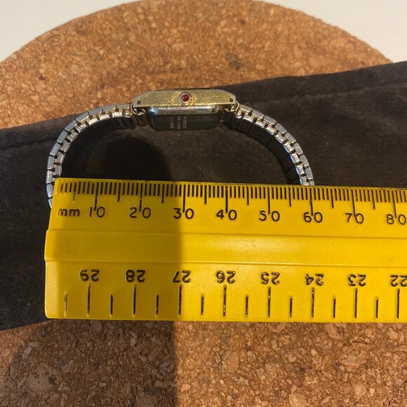 vintage Lorus by Seiko ladies tank Watch square small  preowned - Picture 9 of 9